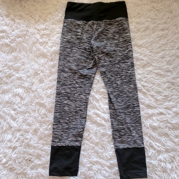 Adidas Leggings - Picture 4 of 4